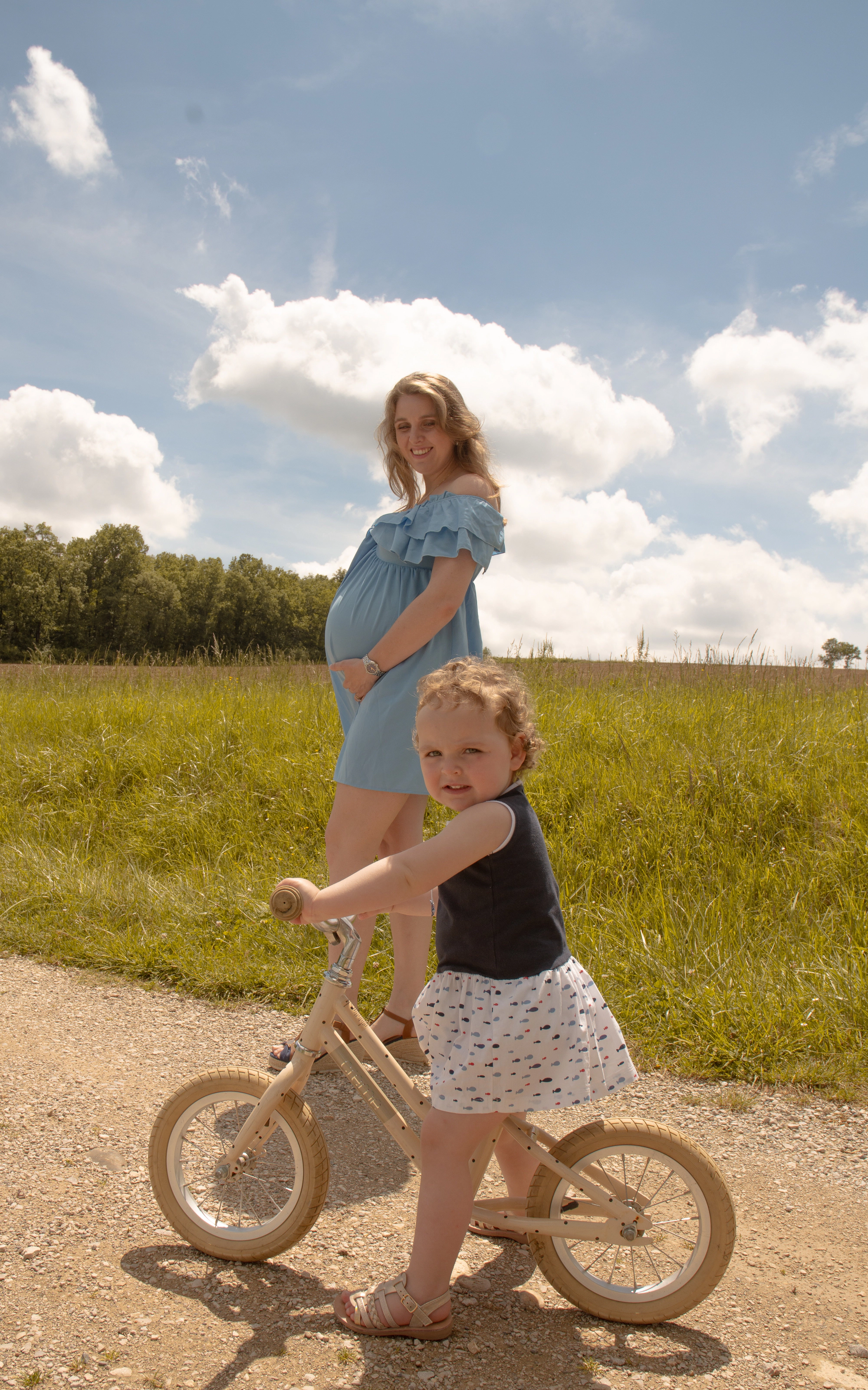 Grossesse velo, séance photo grossesse à Toulouse